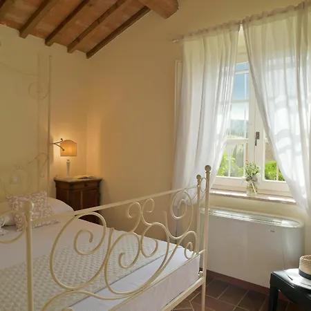 Le Giunche Alloggio per agriturismo